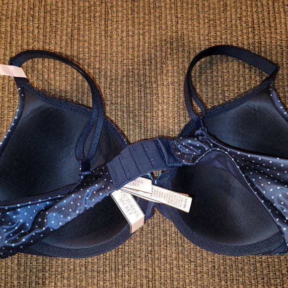 Victoria's Secret Bra - Picture 2 of 3